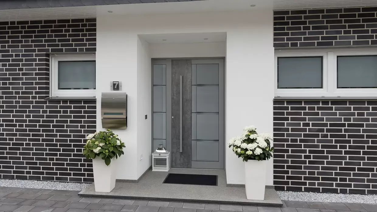Grau Kompotherm Haustür in Beton-Optik