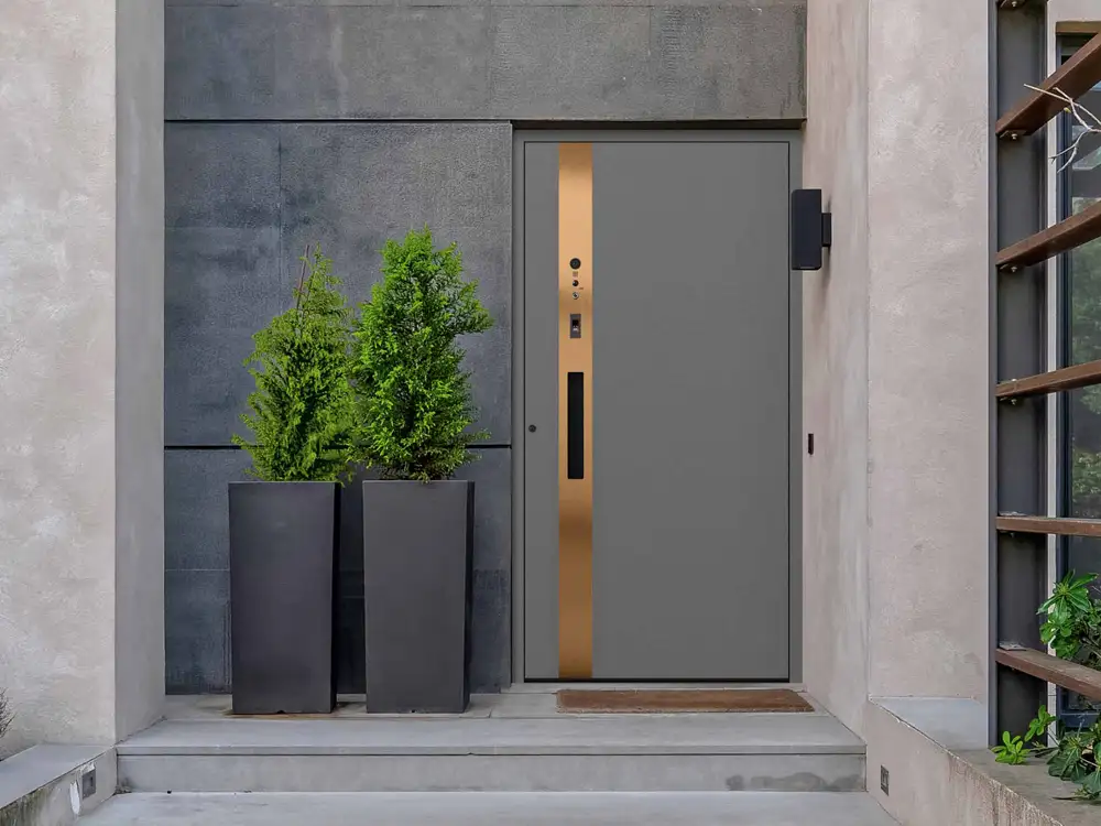 Moderne Aluminium-Haustür von KOMPOtherm mit Glas und klaren Linien